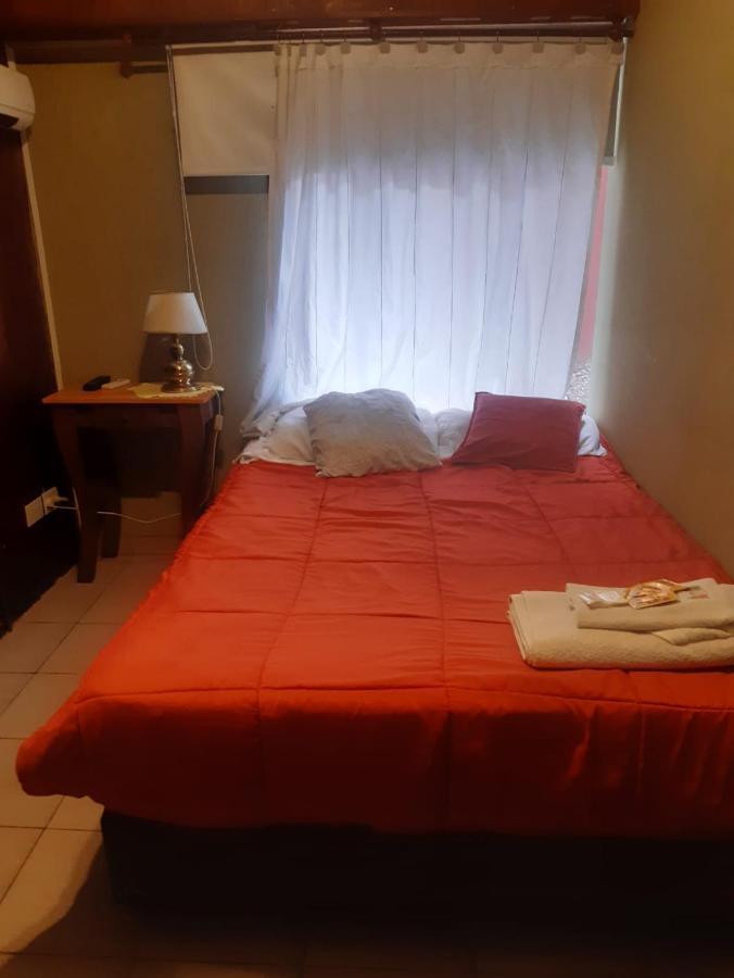 Hotel Duclout Confort Inn Monte Grande Zewnętrze zdjęcie
